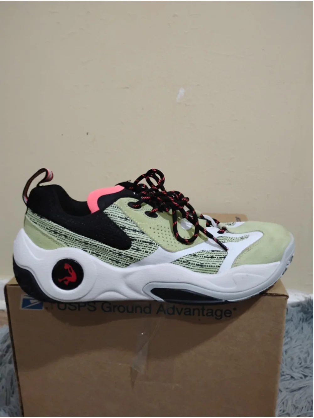 Shaq Raq Low Men Size 11 Light Green Black Basketball Shoes AQ95009MK